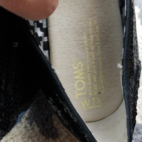 TOMS Wedge Sandals - Picture 8 of 8